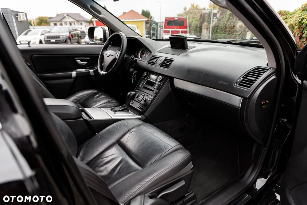 Volvo XC 90 D5 AWD Geartonic Executive - 23