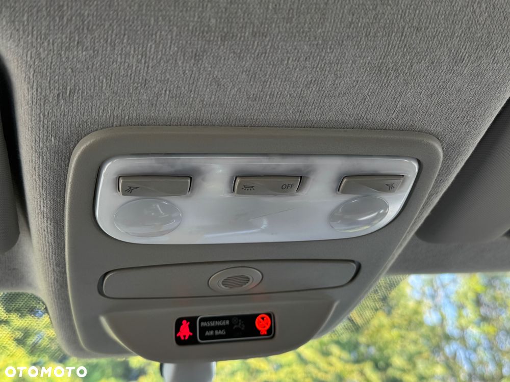 Renault Clio 1.2 16V Life - 27