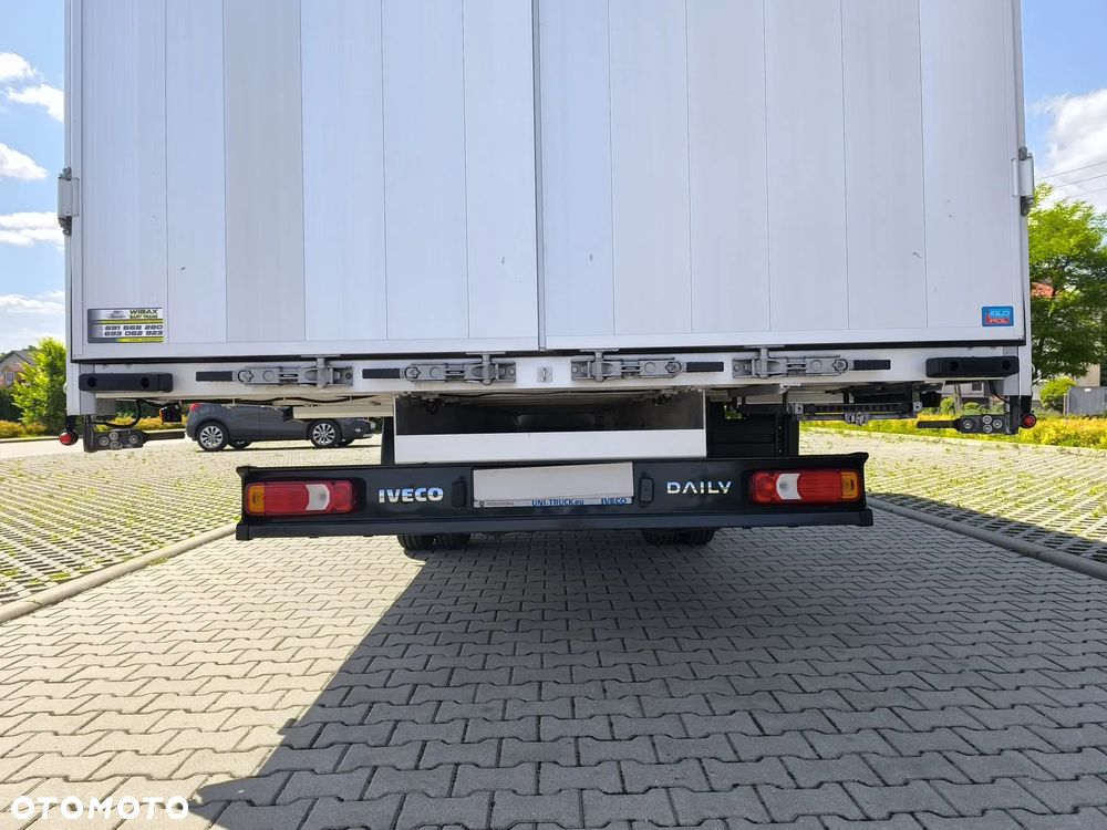 Iveco Daily 50C18, Sypialnia 6.10m, 15 Palet, 2x Firana + Zsuwany dach, Drzwi z tyłu! - 33