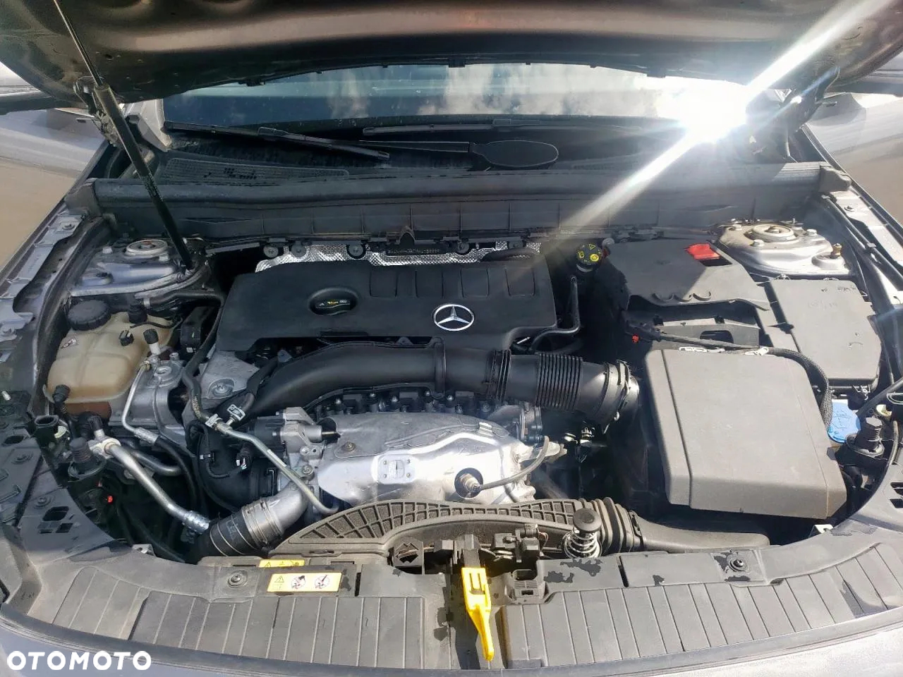 Mercedes-Benz GLB - 12