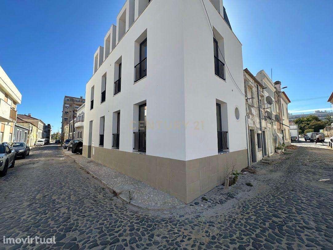 Arrendamento T1 na Zona Ribeirinha do Barreiro - Grande imagem: 2/15