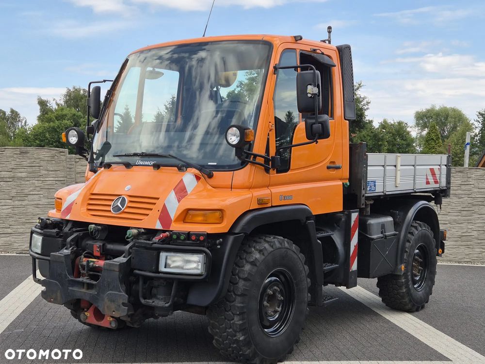 Unimog U300 4X4 - 3