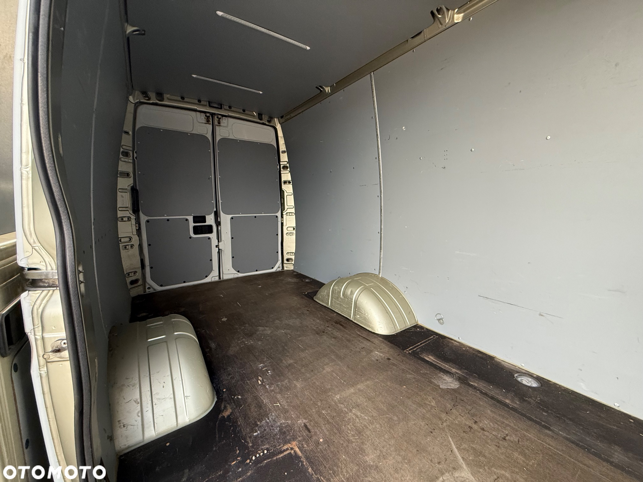 Iveco 35  C. DAILY - 14