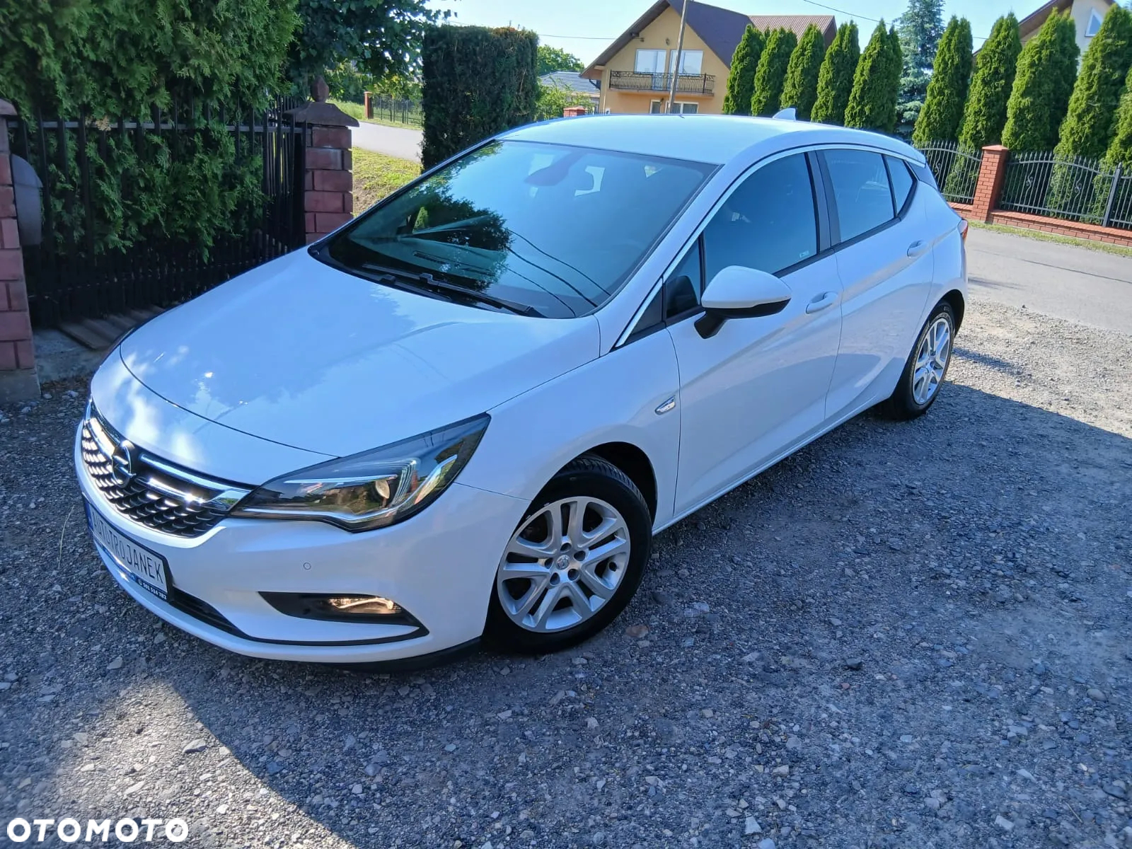 Opel Astra 1.6 D (CDTI) Edition - 9