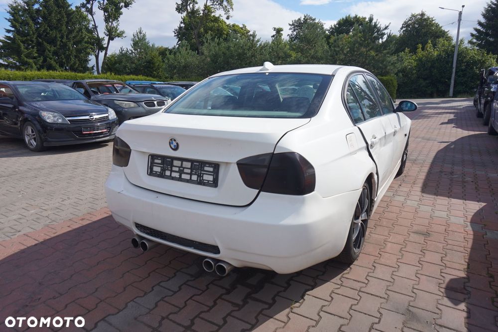 BMW 3 E90 SEDAN 2005 A34 2.0 16V N46B20B 150KM GS6-17BG BIAŁY na części - 5