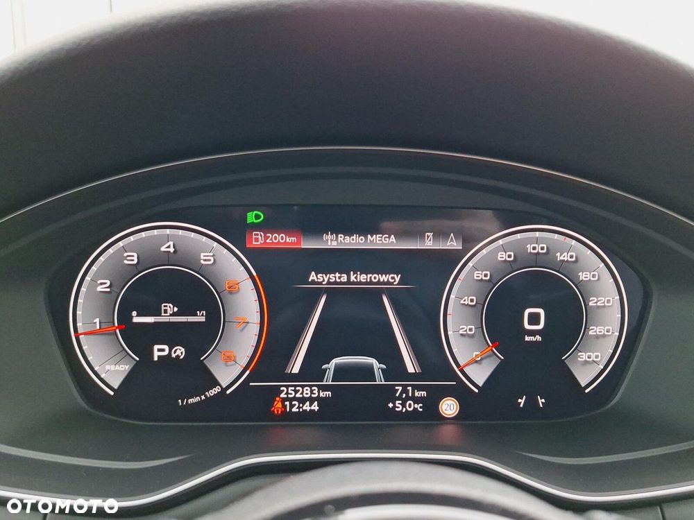 Audi A4 Limousine - 11