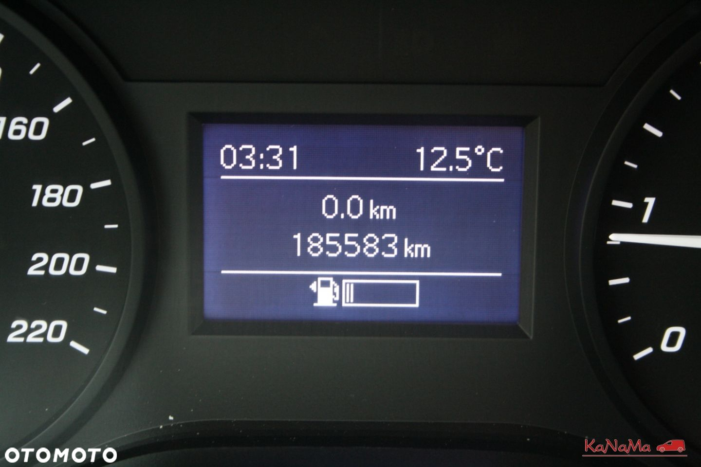 Mercedes-Benz VITO - 27