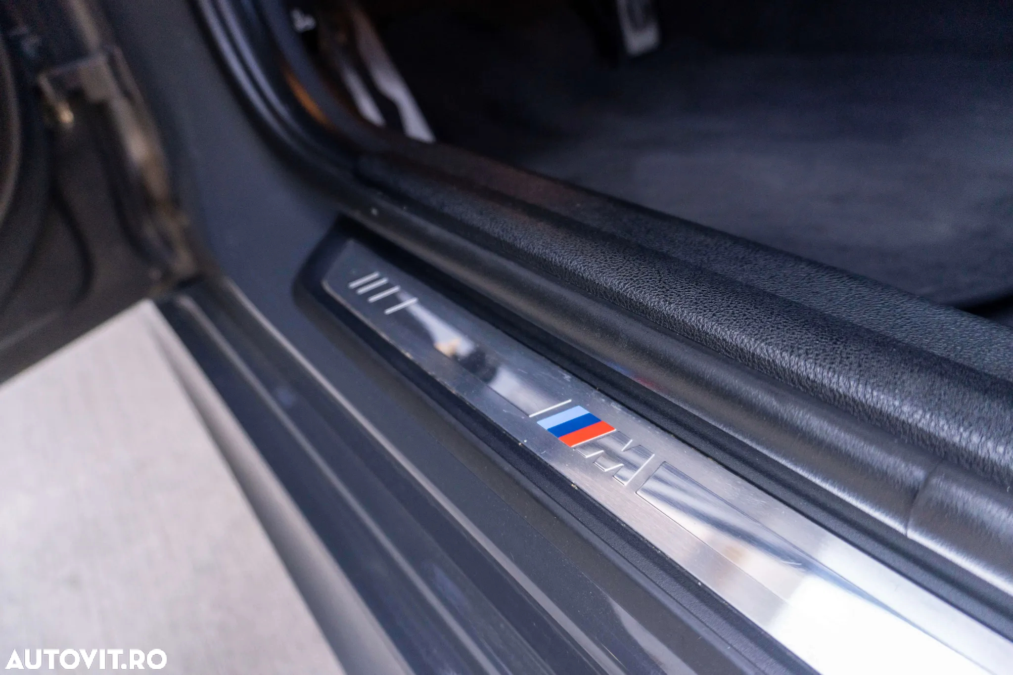 BMW Seria 3 320d Aut. M Sport - 11