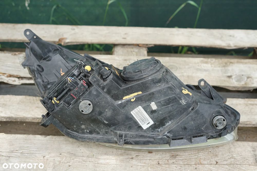 Lampa przód przednia lewa Opel Corsa D 13186383 Anglik - 6