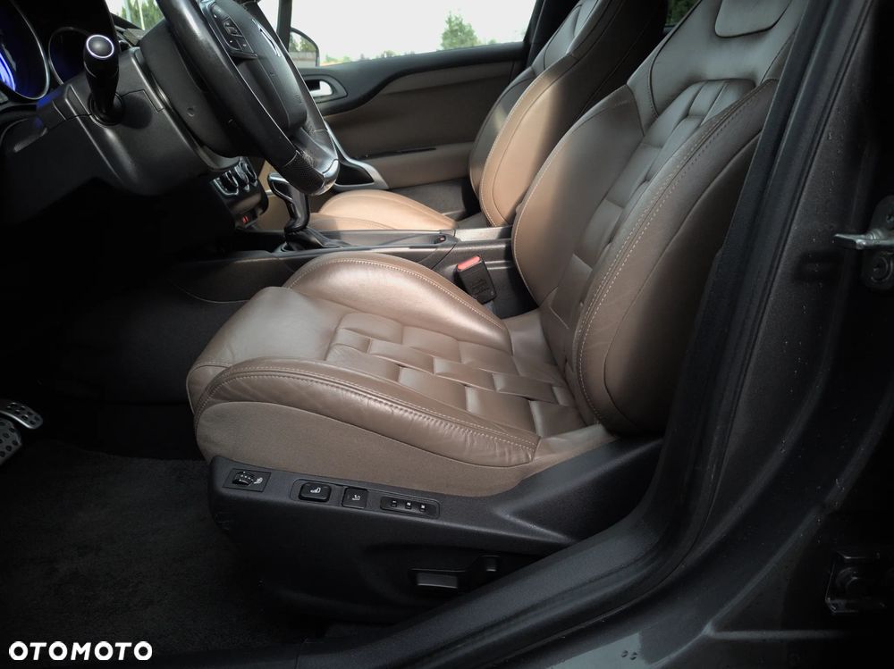 DS Automobiles DS 4 - 11
