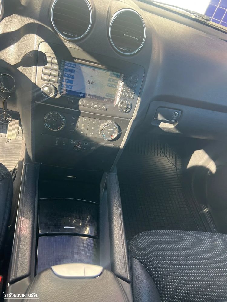 Mercedes-Benz ML 320 CDi - 8
