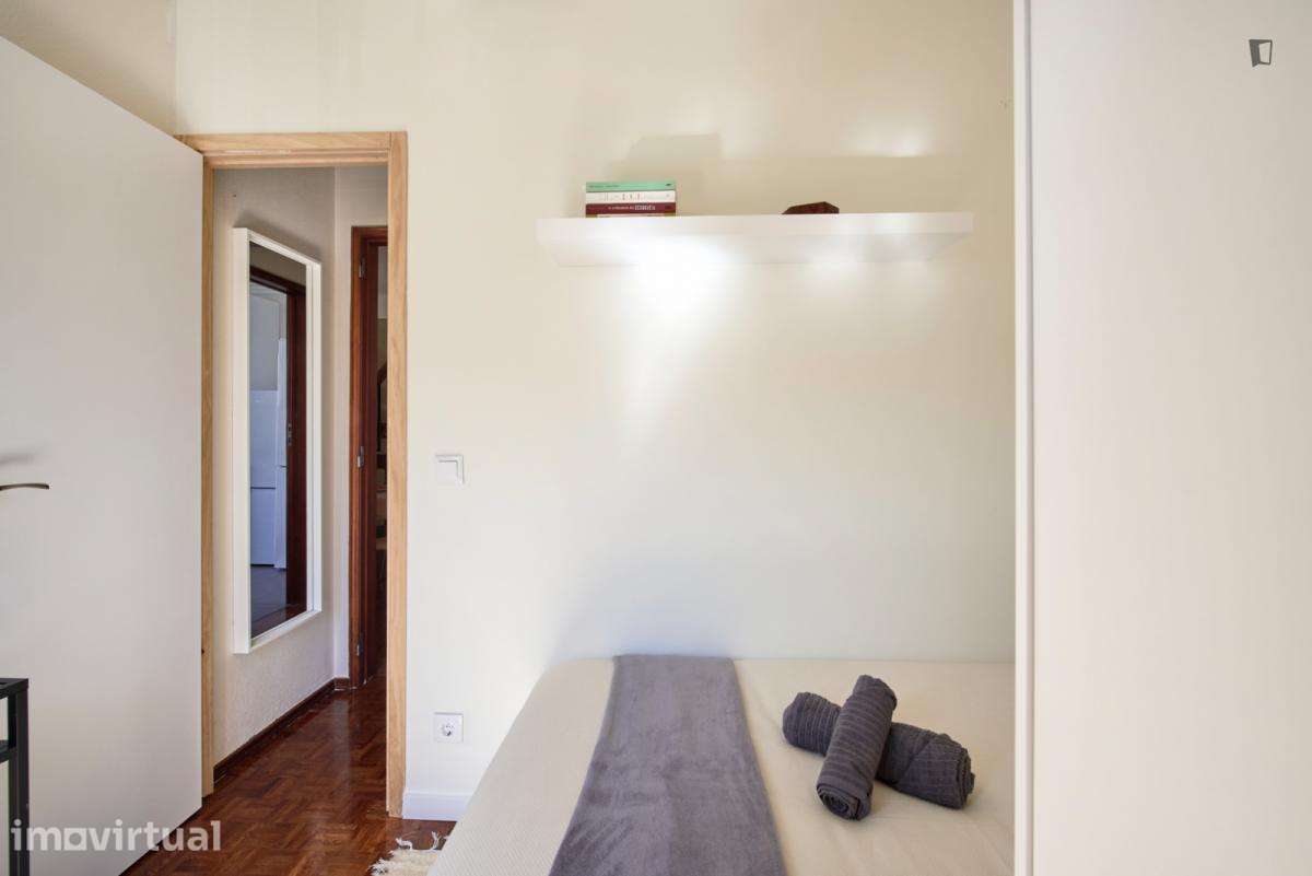 Quarto - localizado em Alvalade Lisbon - Grande imagem: 4/43