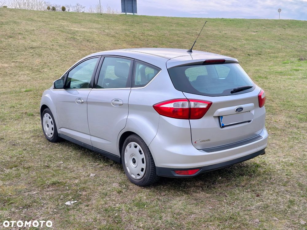 Ford C-MAX - 11