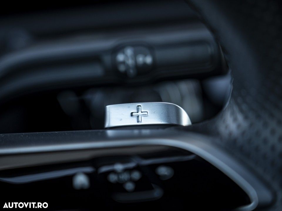 Mercedes-Benz A 250 - 16