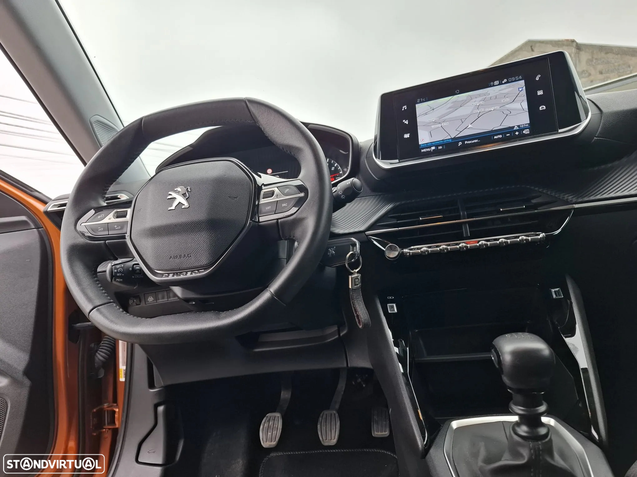 Peugeot 2008 1.2 PureTech Allure Pack - 21