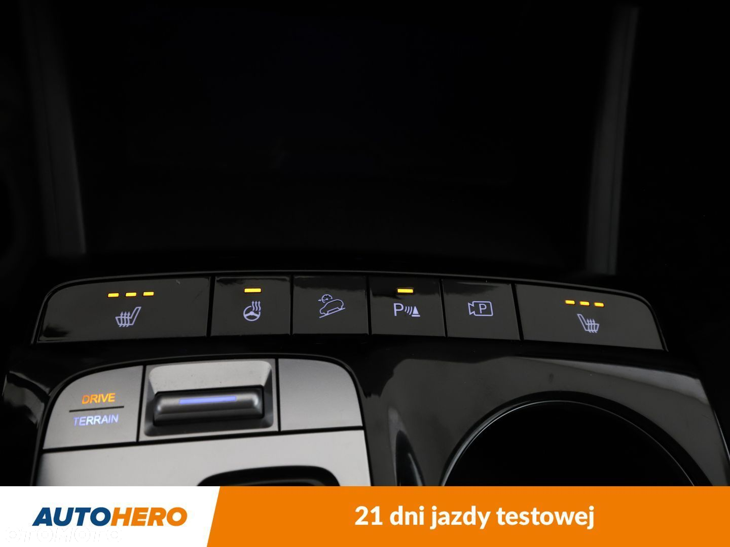 Hyundai Tucson 1.6 T-GDi HEV Smart 4WD - 28