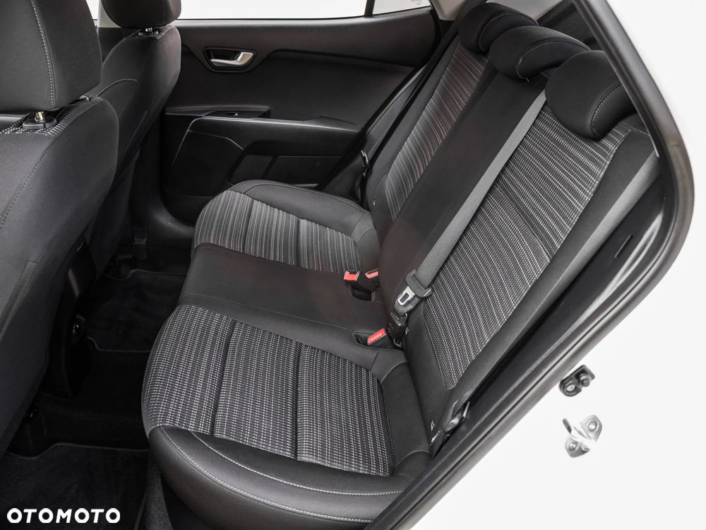 Kia Stonic 1.4 L - 16