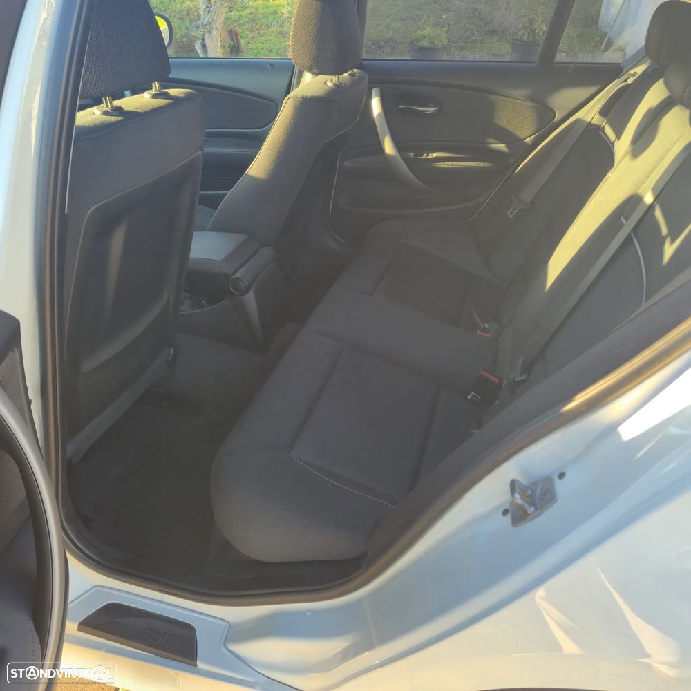 BMW 116 d DPF Edition Lifestyle - 6