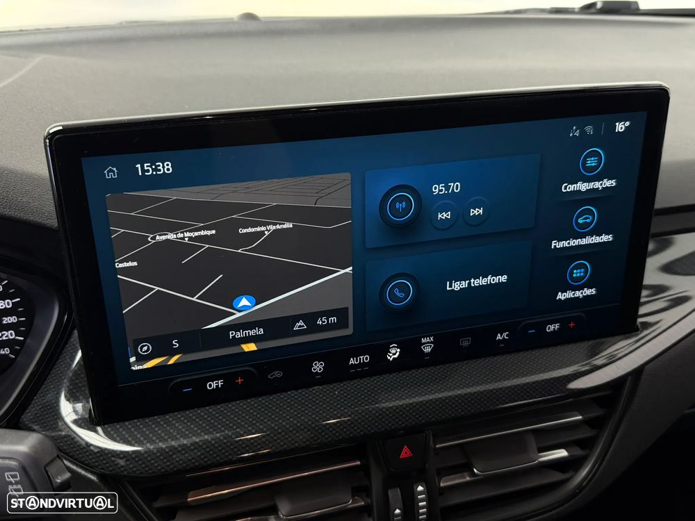 Ford Focus 1.0 EcoBoost MHEV ST-Line - 15