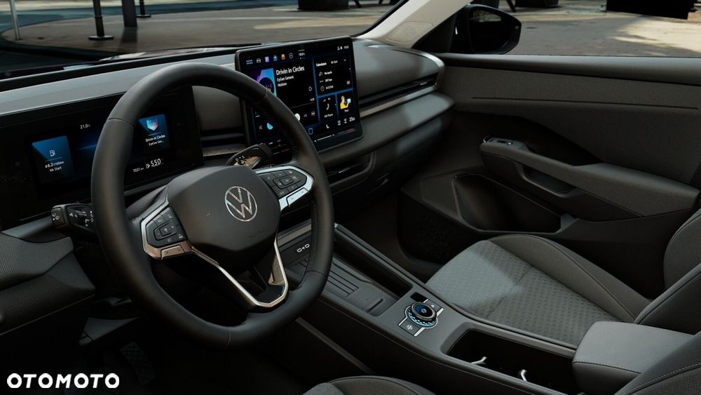 Volkswagen T-Roc - 13