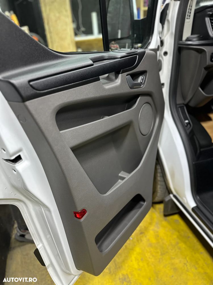 Ford Transit Custom - 16