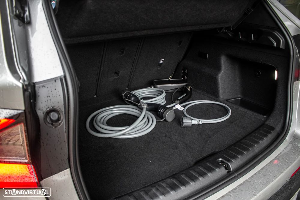 BMW iX1 xDrive30 - 35