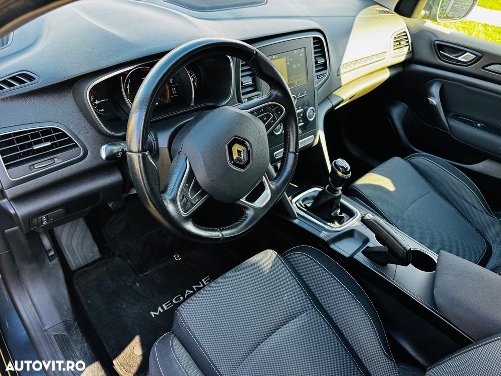 Renault Megane - 12