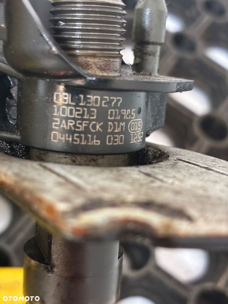 VW AUDI 2.0TDI CBAB 03L130277 WTRYSKIWACZ WTRYSK  1SZT - 3