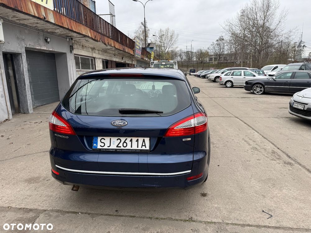 Ford Mondeo 2.0 TDCi Ghia - 10