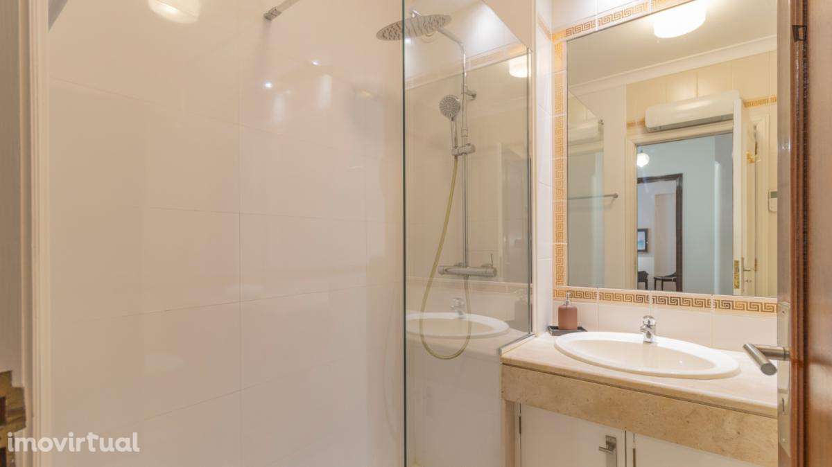 Apartamento com 1 quartos - localizado em Massarelos Porto - Grande imagem: 2/27