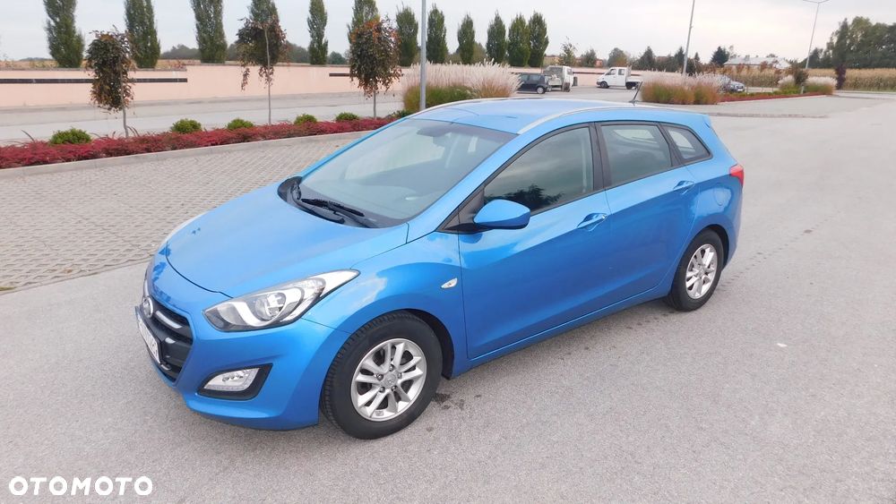 Hyundai i30 1.6 Comfort - 14