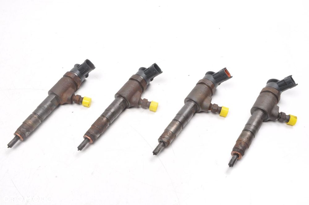 C3 II DS3 206 206+ 207 208 2008 FIESTA MK7 1.4 HDI TDCI WTRYSKI 0445110339 - 2