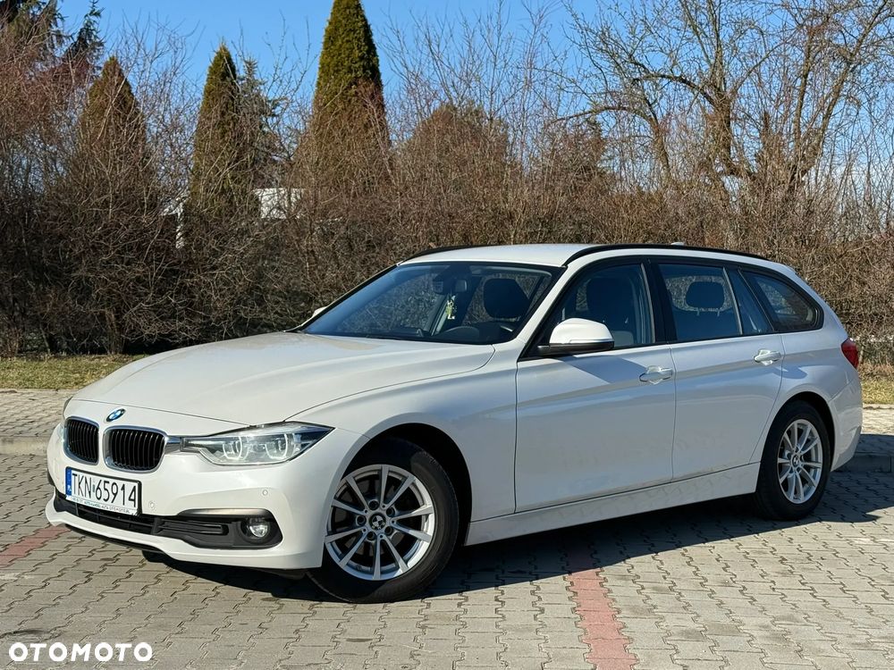 BMW Seria 3 318d M Sport Shadow - 10