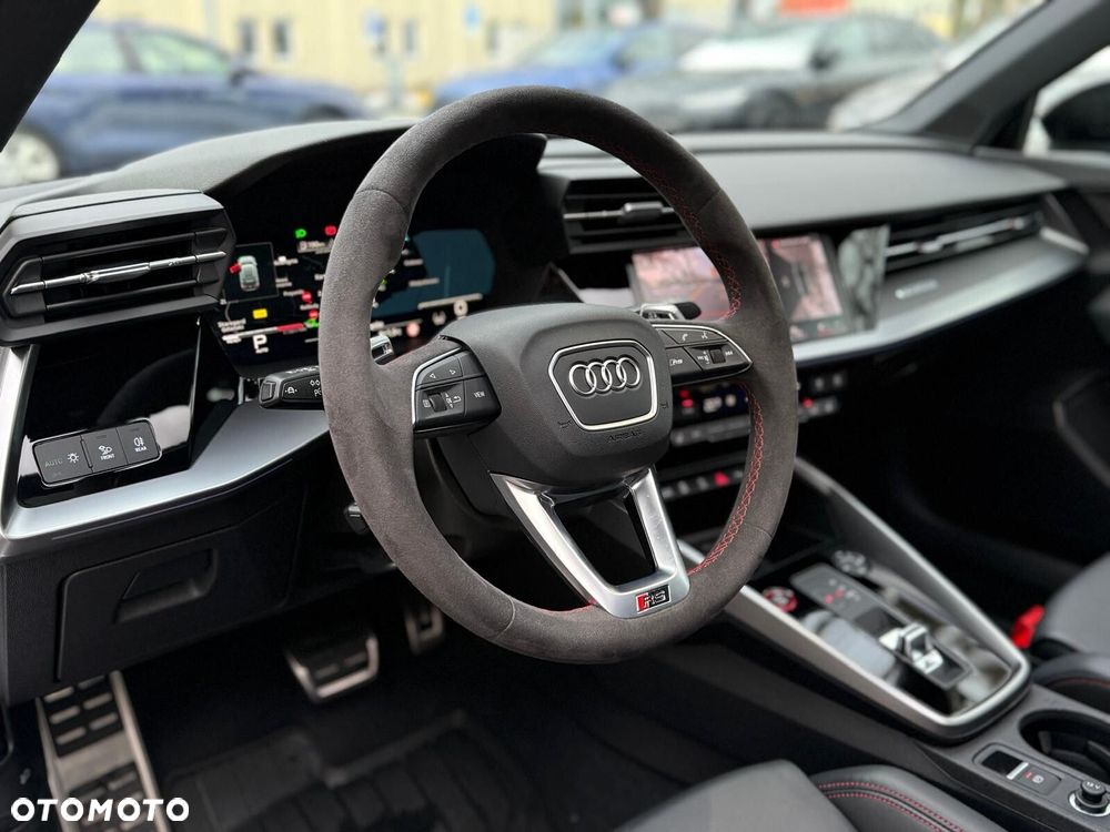 Audi RS3 Sportback - 14