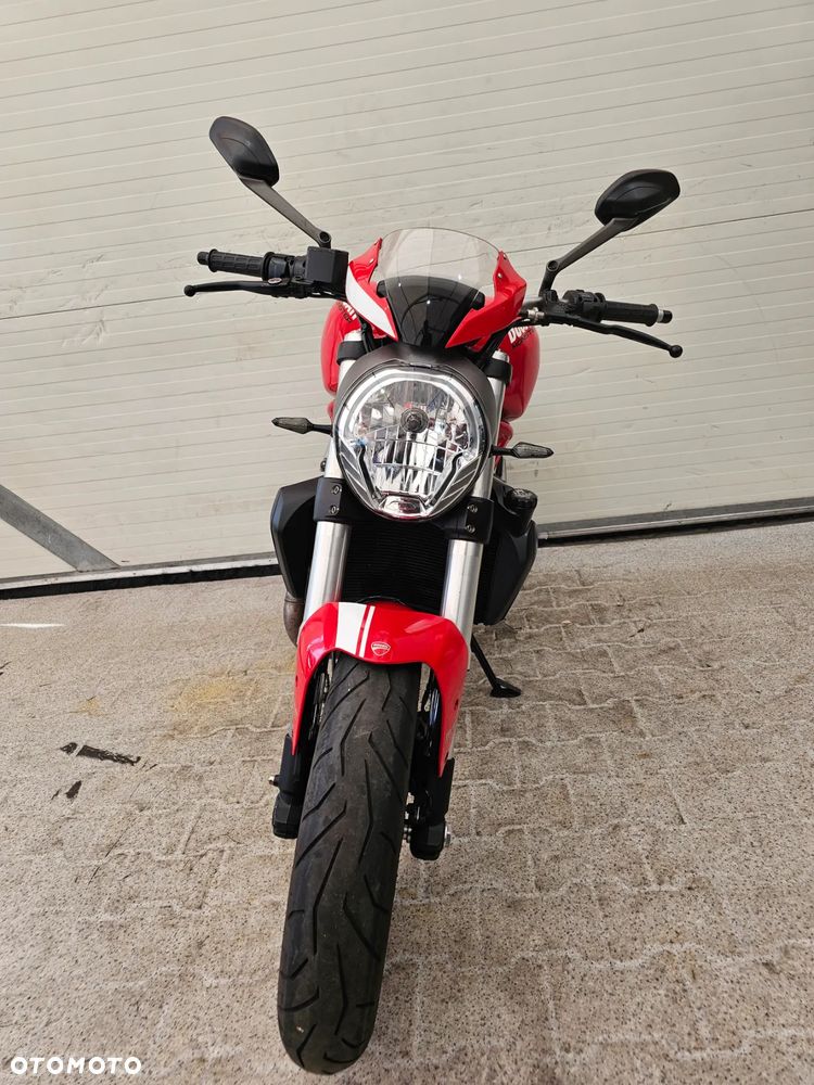 Ducati Monster - 12