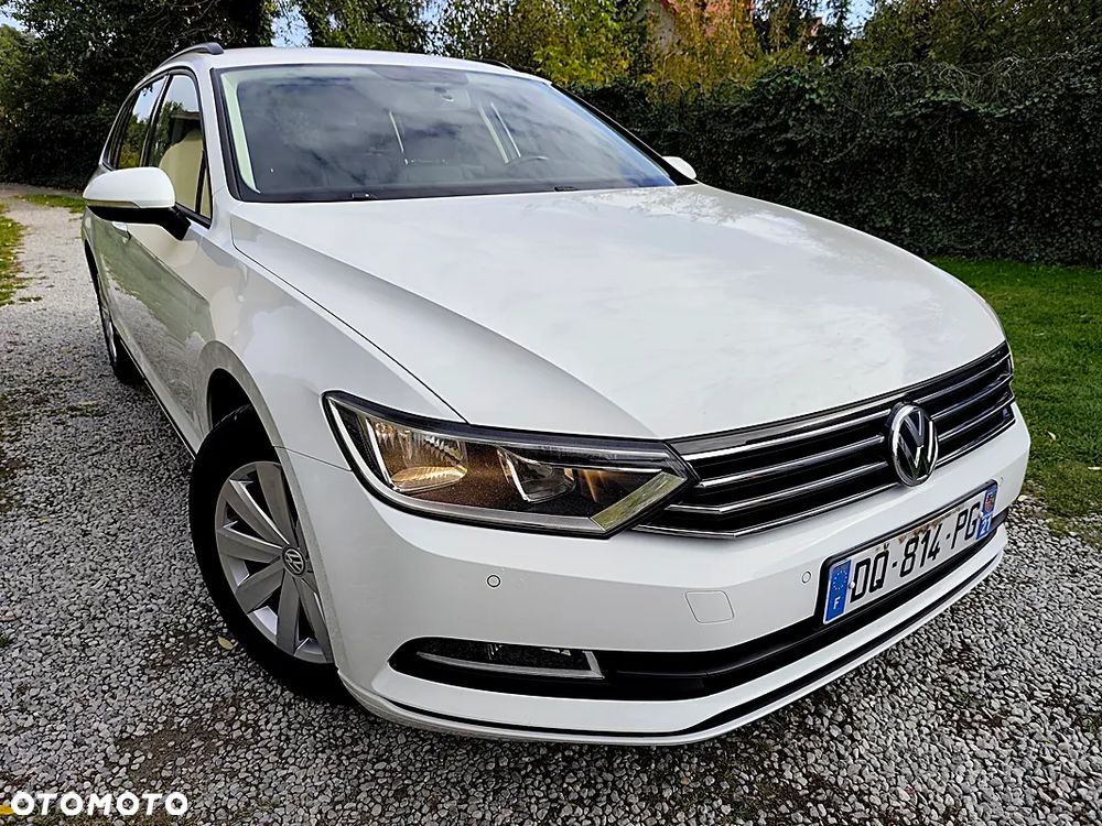 Volkswagen Passat Variant 1.6 TDI (BlueMotion Technology) Comfortline - 2