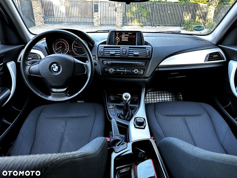 BMW Seria 1 118i Advantage - 26