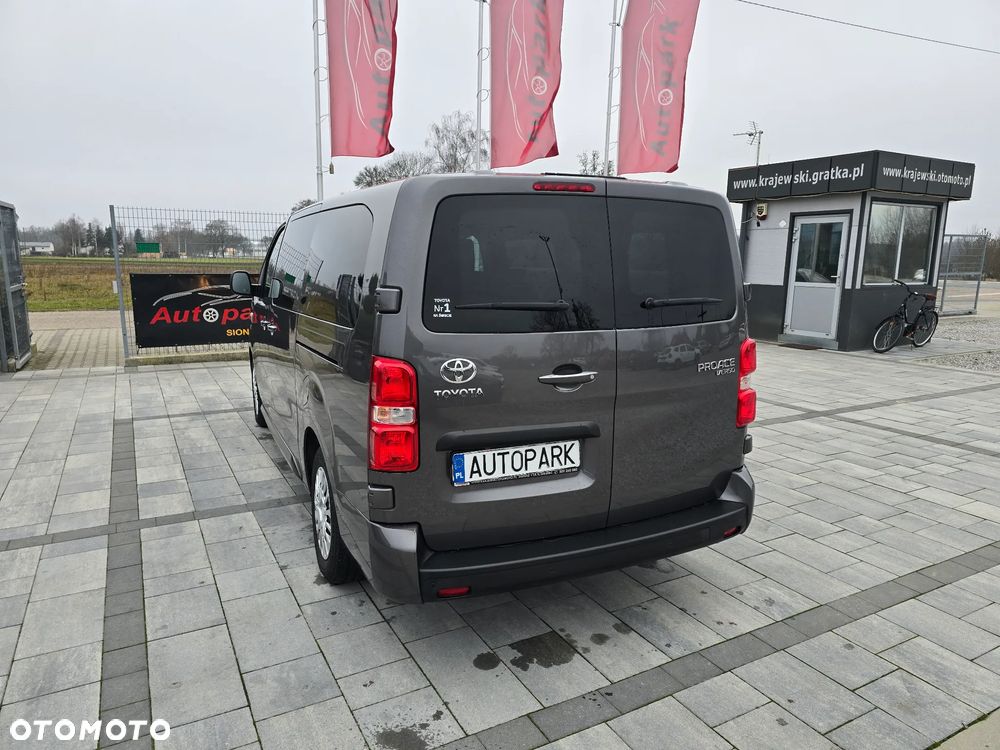 Toyota ProAce Kombi D-4D Long 2,7t - 12