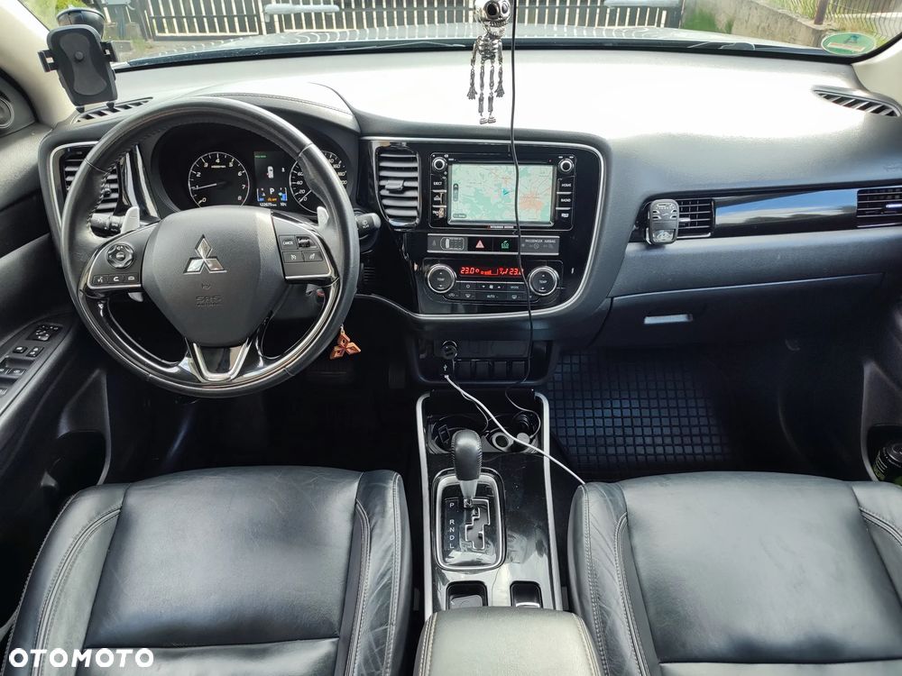 Mitsubishi Outlander 2.0 2WD CVT Active - 26