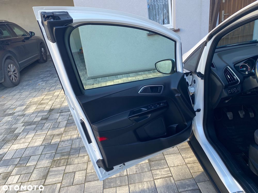 Ford B-MAX 1.5 TDCi Titanium - 32