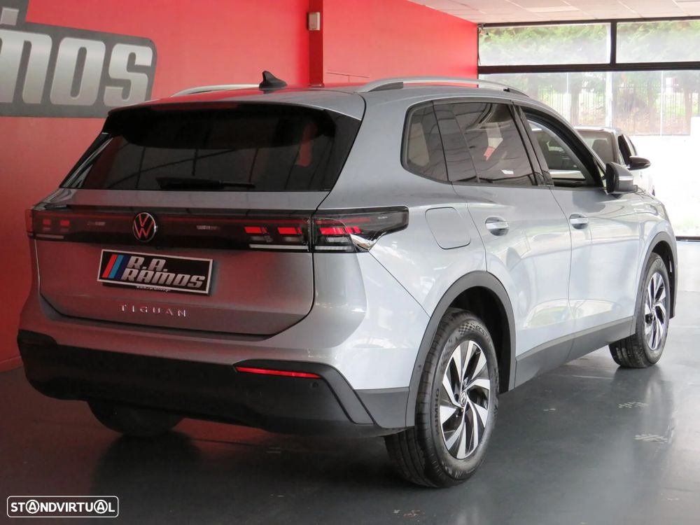 VW Tiguan 2.0 TDI Urban DSG - 6