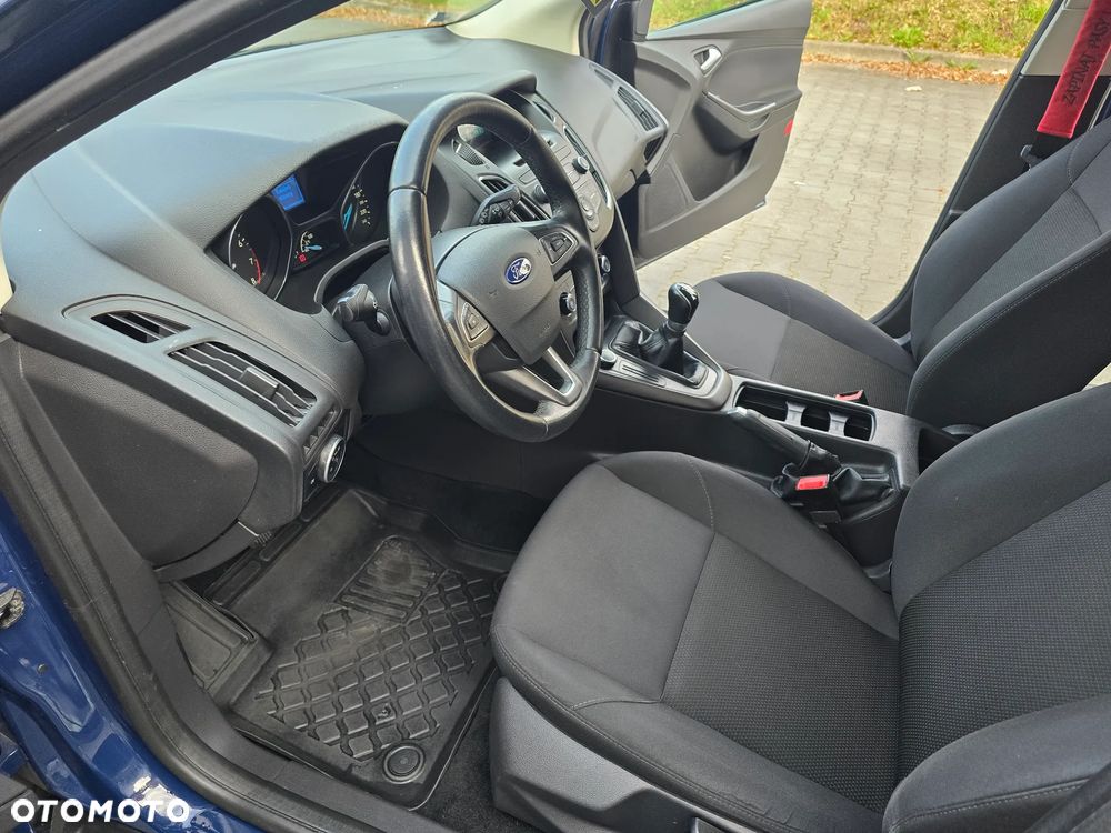 Ford Focus 1.6 Trend Sport - 5