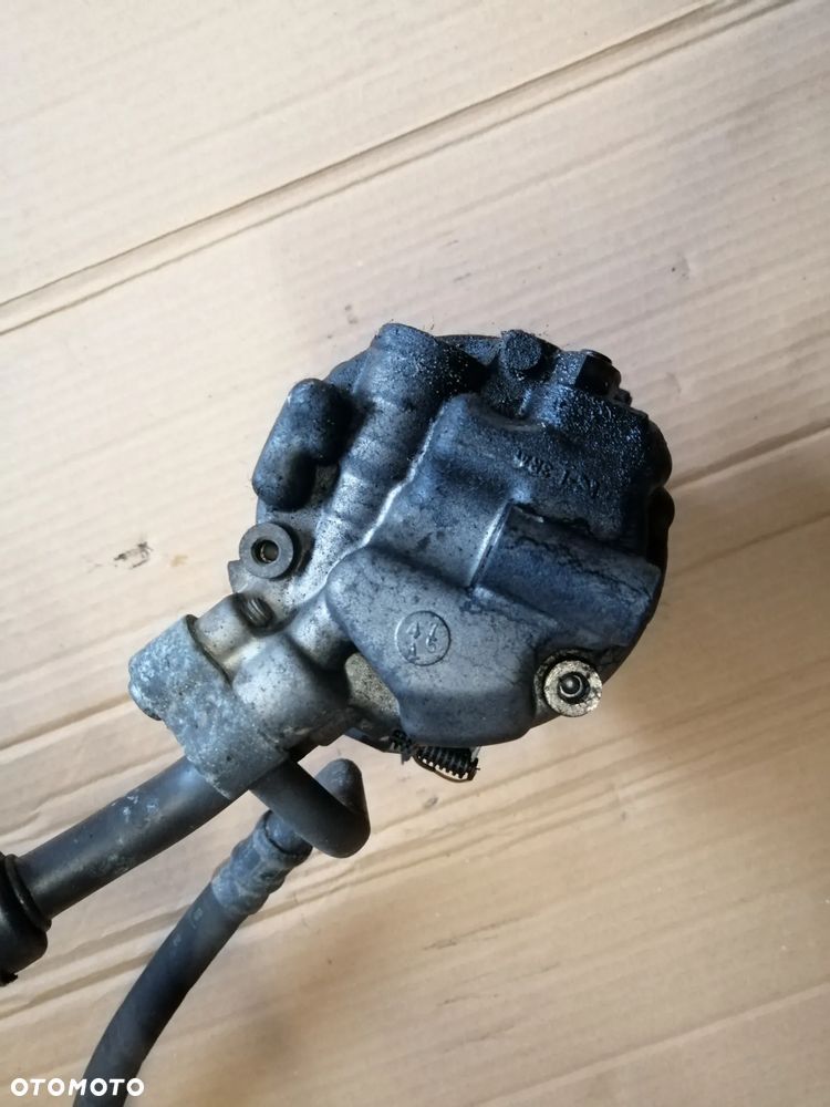 BMW E46 Lift kompresor klimatyzacji 6452-6 643-07 plus przewody - 6