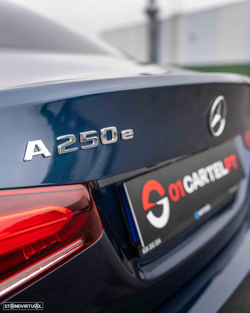 Mercedes-Benz A 250 e Progressive - 13