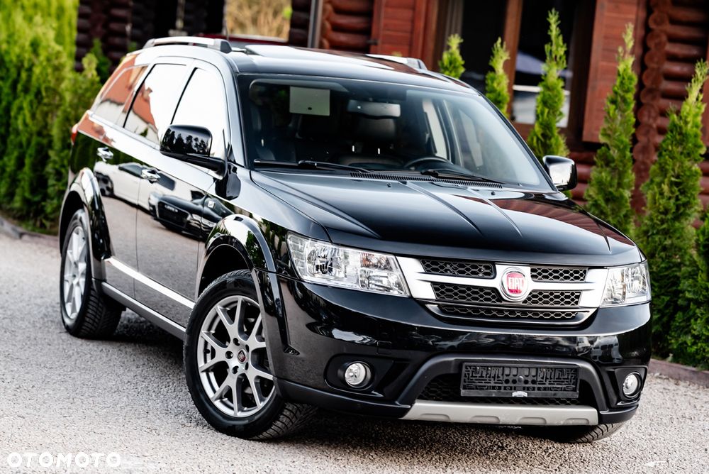 Fiat Freemont 2.0 Multijet Lounge AWD - 4