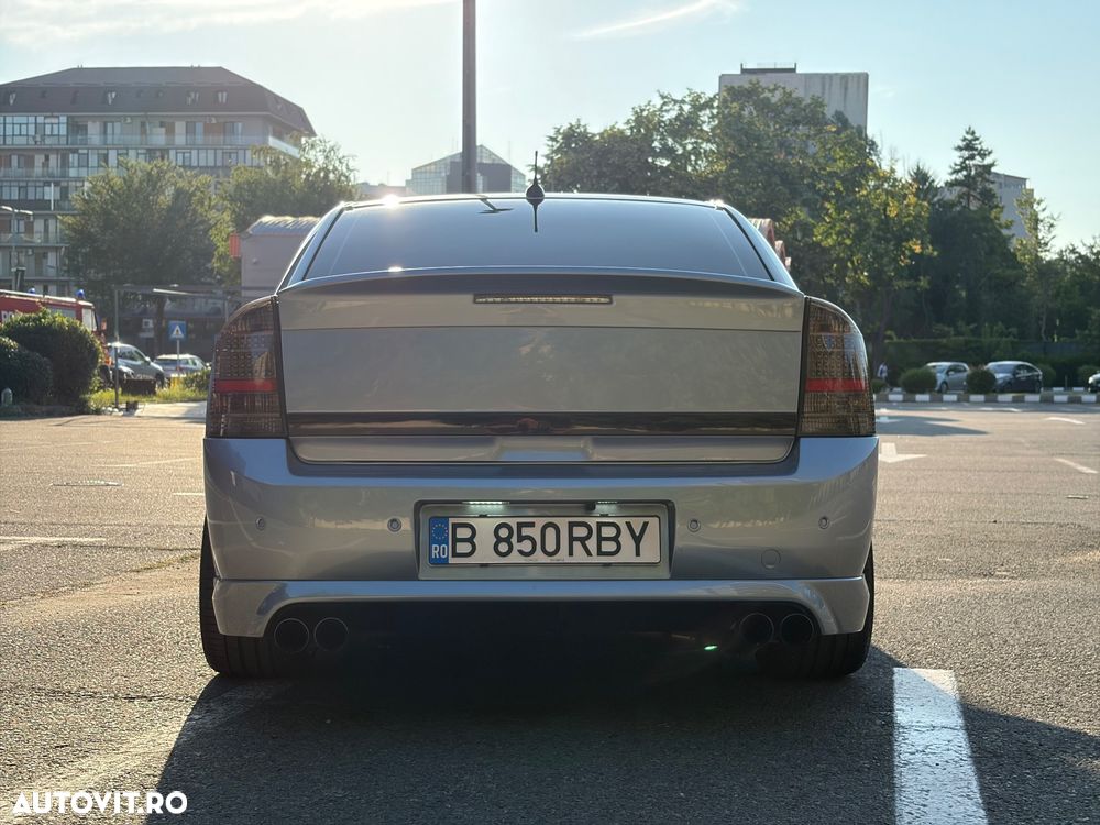 Opel Vectra 1.9 CDTI Essentia - 5