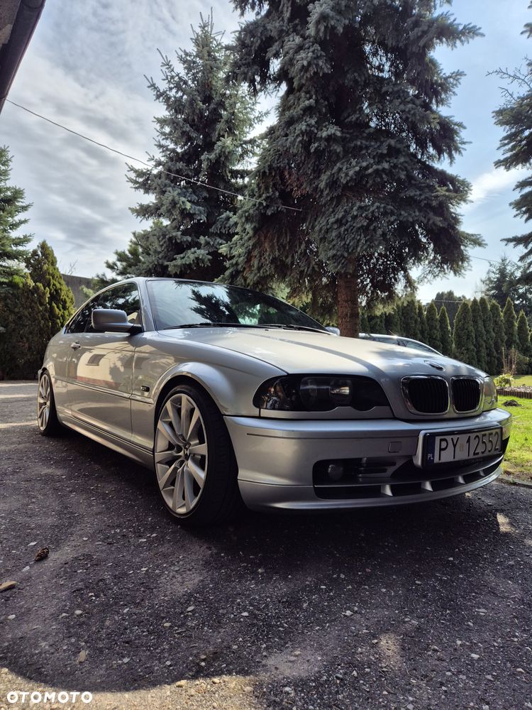 BMW Seria 3 328i - 1
