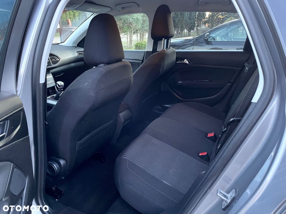 Peugeot 308 BlueHDi 150 Stop & Start Business-Line - 7