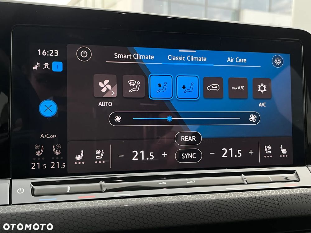 Volkswagen Golf - 19