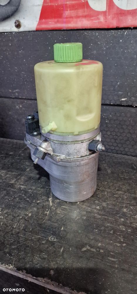 POMPA WSPOMAGANIA TRW 6R0423156C SEAT IBIZA VW Polo Fabia II - 4